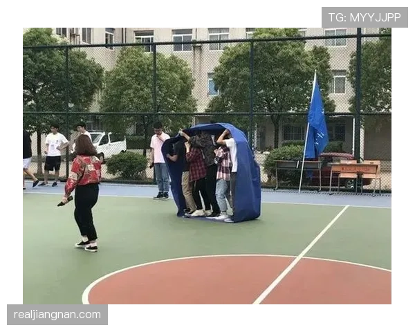 篮球计时规则具体包含哪些内容，比赛时间计算与停表机制解析